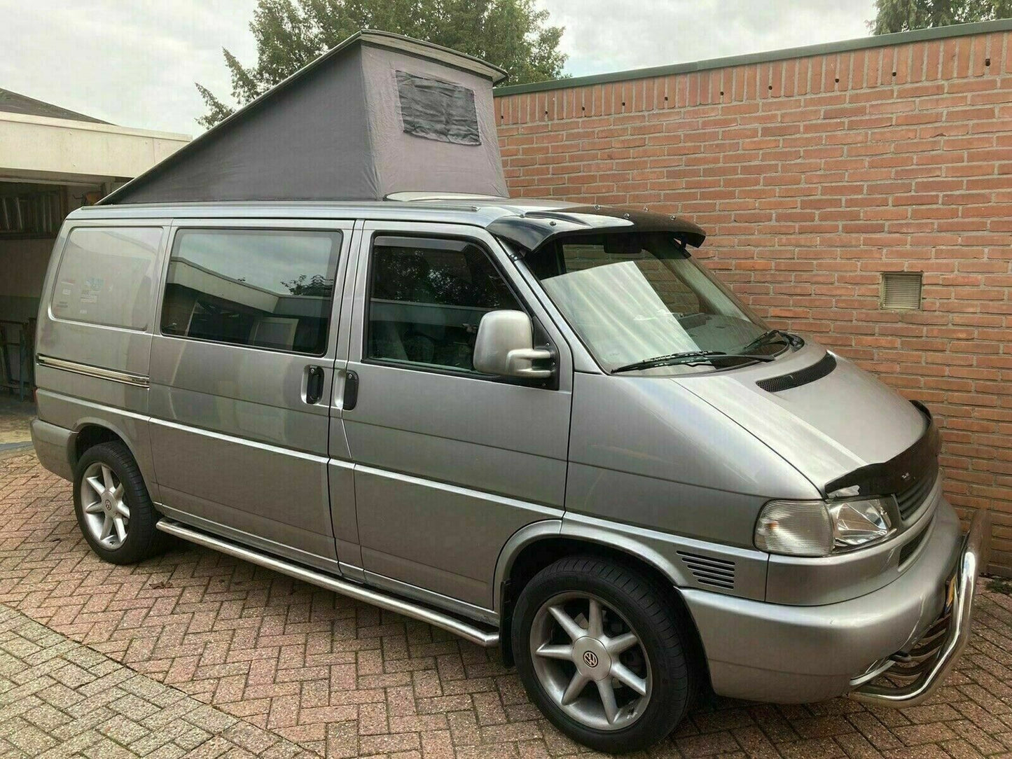 Sun Visor and Bug Guard Solid Black Acrylic For VW T4 TRANSPORTER/CARAVELLE