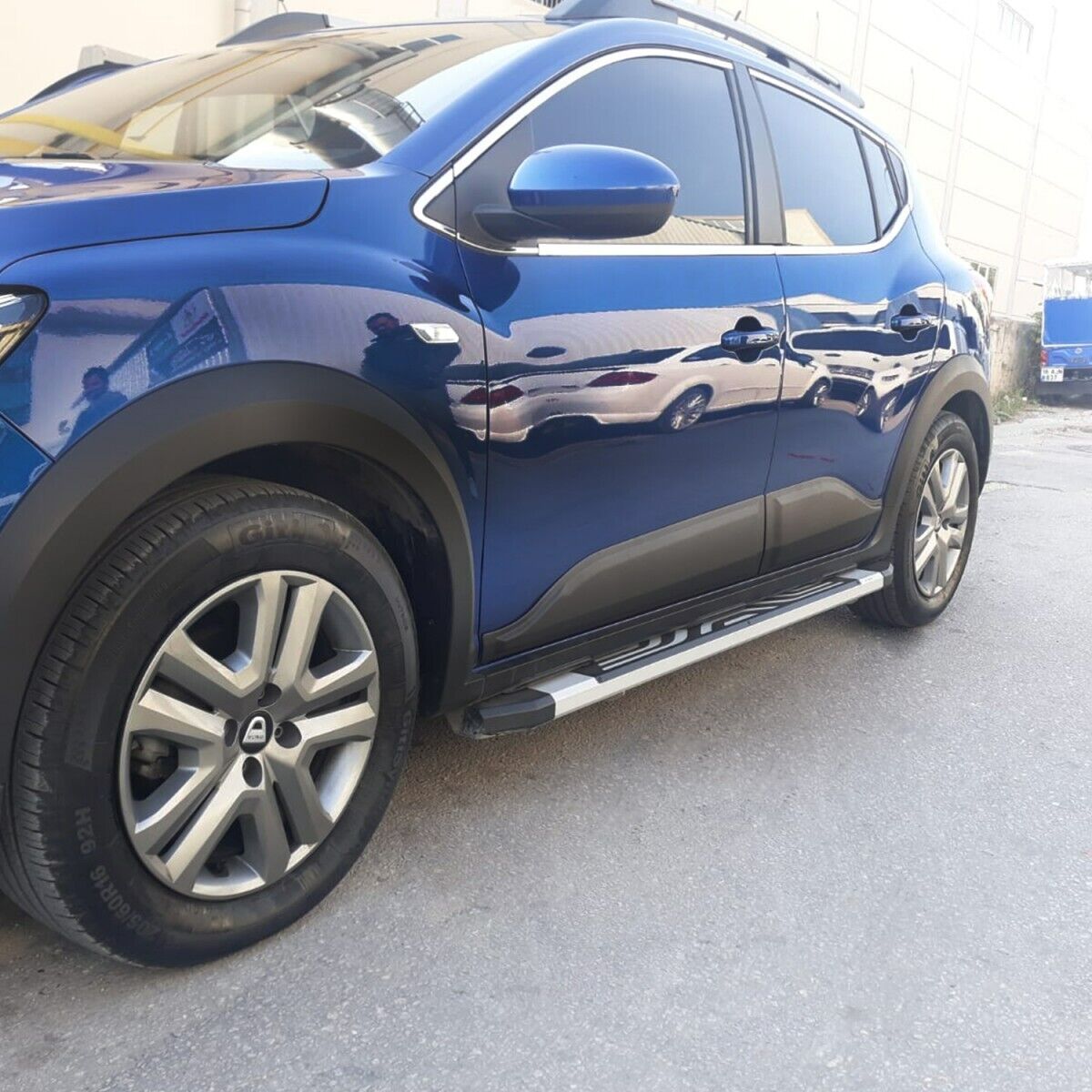 SIDE DOORS BODY CLADDING 4Dr 4Pcs FOR DACIA SANDERO STEPWAY 2020-2023