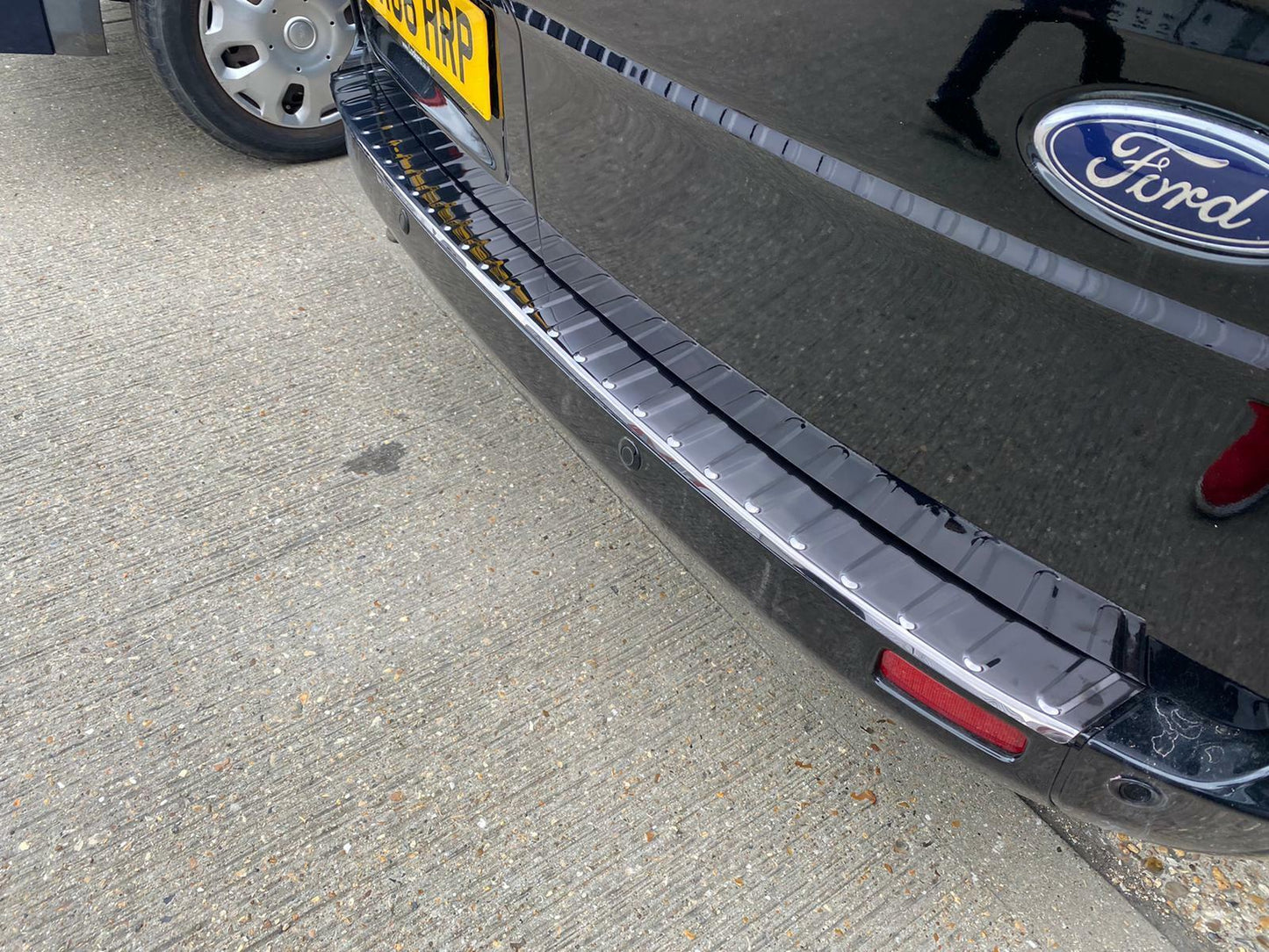 Dark Chrome Rear Bumper Protector For Ford Tourneo Transit Custom 2012-2023