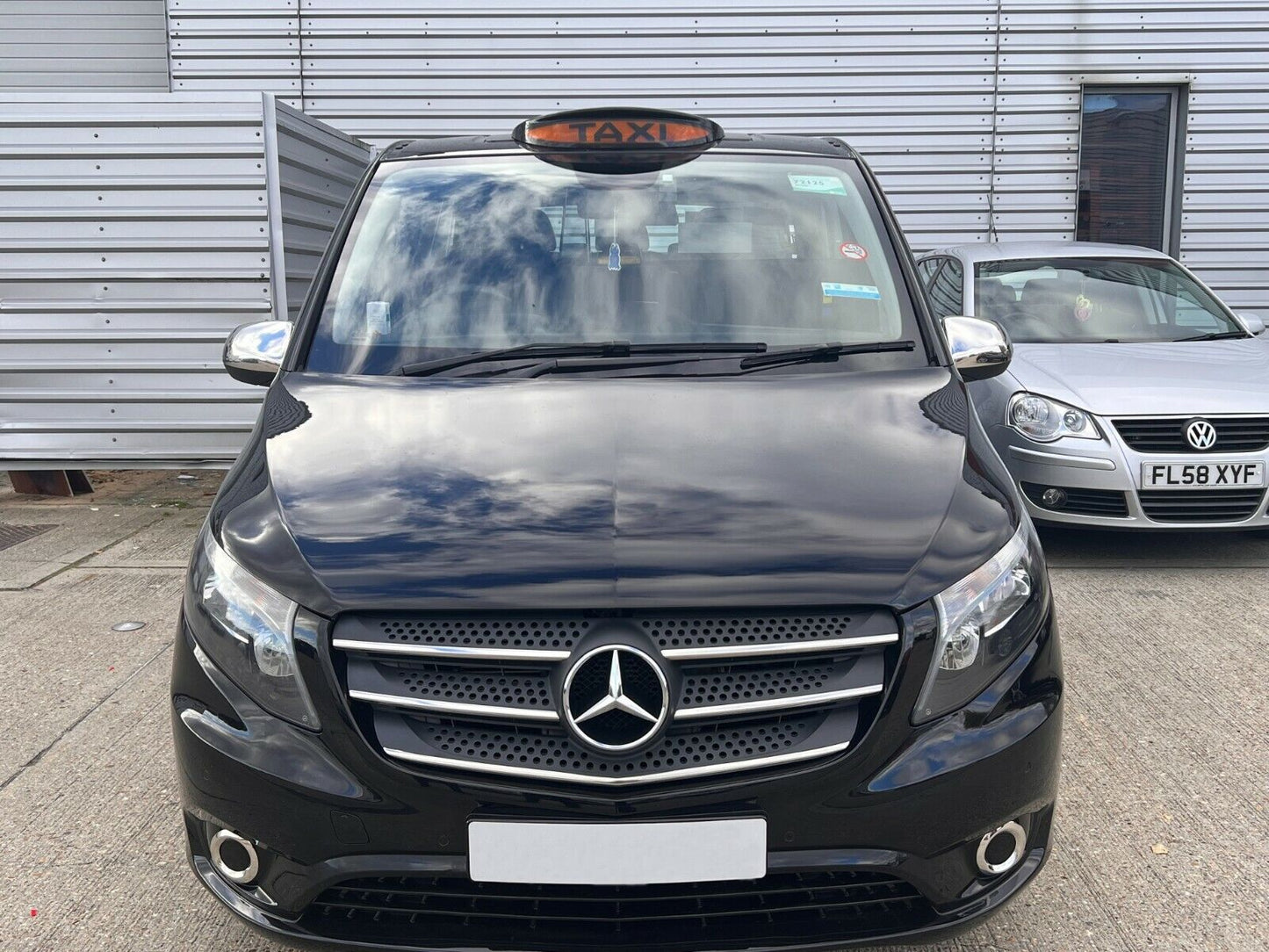 Chrome Fog Lamp Rim Cover 2Pcs For M.Benz Vito W447 /Vito Taxi W447 2014-2023