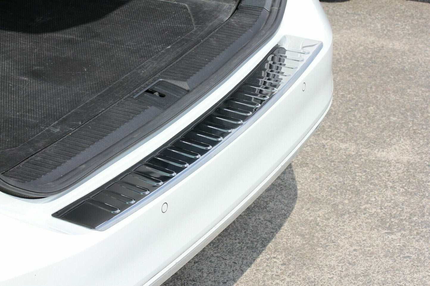 Chrome Rear Bumper Protector For RENAULT MEGANE III GRAND TOURER 2009-2014