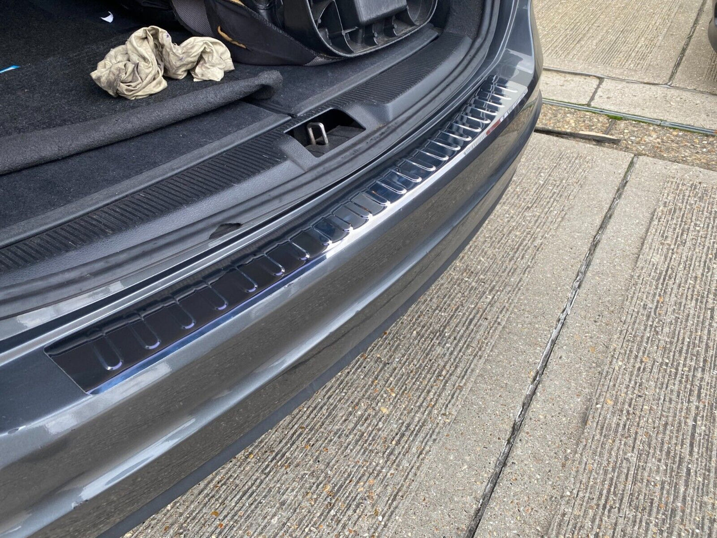 Chrome Rear Bumper Protector For VW SHARAN II & SEAT ALHAMBRA 2010-2023